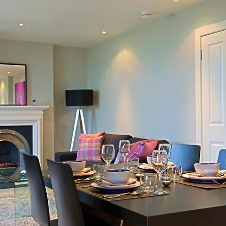 Daire Destiny Scotland - Q-residence Edinburgh