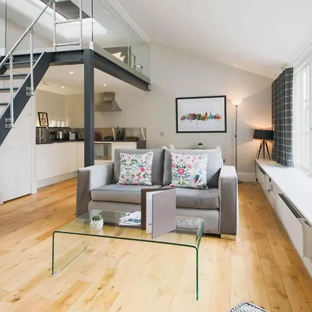 Linton Collection - 28 North Bridge 에든버러