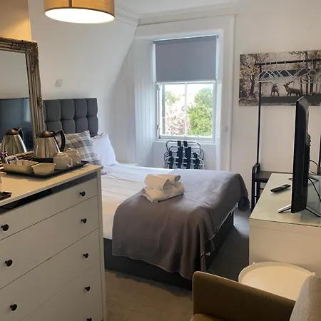 Hotel Ellwyn House *