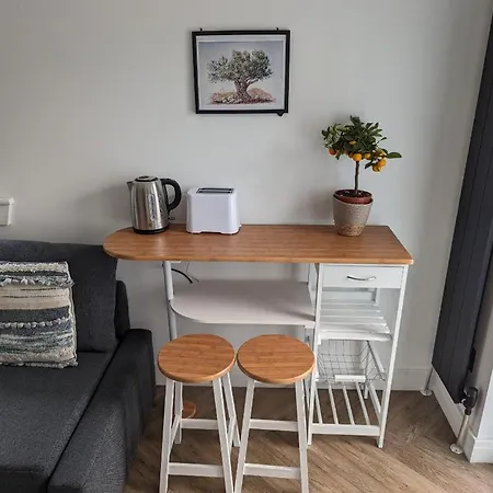 Homestay En-suite Double With Private Entrance Edinburgh