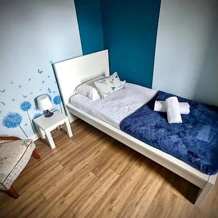 Cosy 2-bedroom House In Leith Appartement *