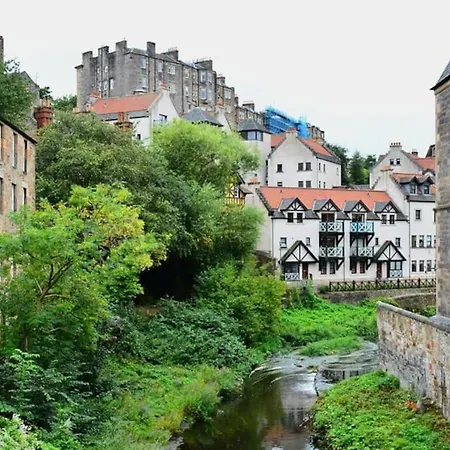 Cosy 2-bedroom House In Leith Appartement