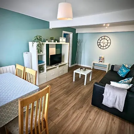 Cosy 2-bedroom House In Leith