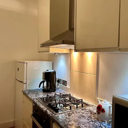 Edinburghs Arthurs Seat View * Edynburg