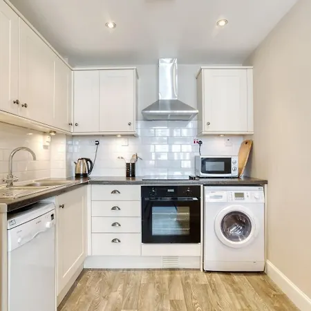 Apartment West Port - 2br In The Heart Of The Old Town Just Off The Grassmarket