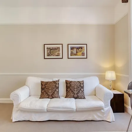 Apartment West Port - 2br In The Heart Of The Old Town Just Off The Grassmarket