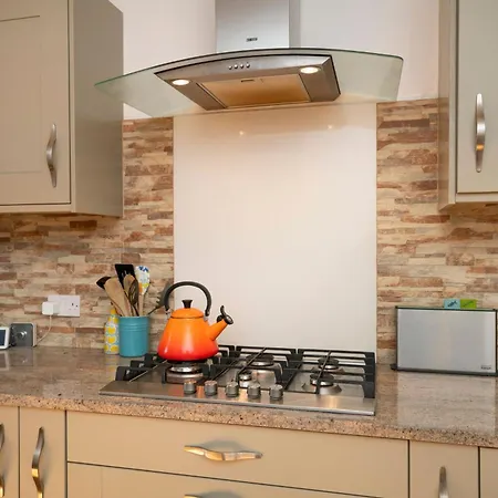 Joivy Superb 2-bed Flat Near The Royal Botanic Garden