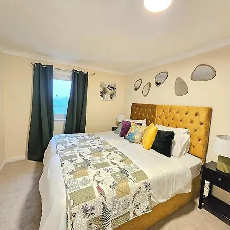 Apartamento 4 Bed House With 6 Beds Edimburgo