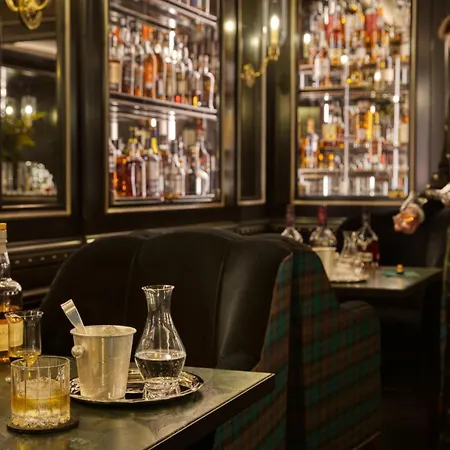 100 Princes Street Hotel 5*