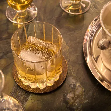 Otel 100 Princes Street