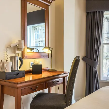 Old Waverley 3* Edinburgh