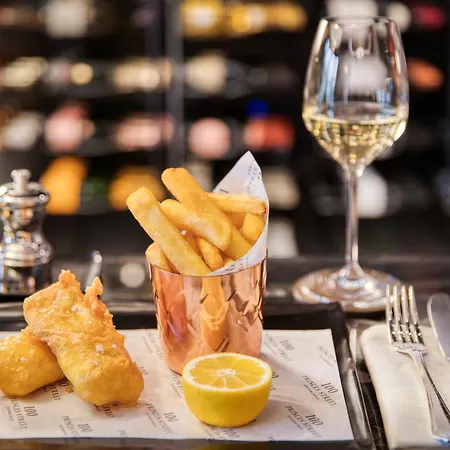 Hotel 100 Princes Street