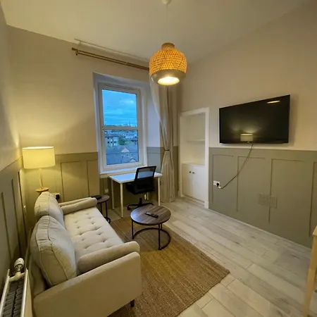 - Close To Everything! Apartment Edinburgh