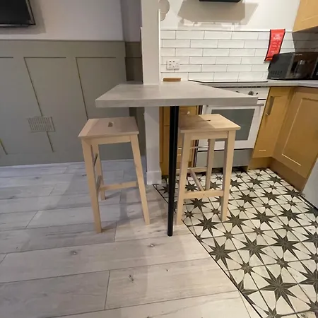 - Close To Everything! Apartment Edinburgh
