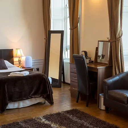 Queens 4* Эдинбург