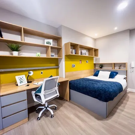 Apartment Modern At Panmure Court In For Students Only