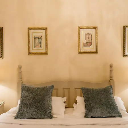 Dalhousie Castle Y Aqueous 4* Bonnyrigg