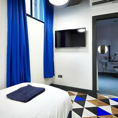 Hostal St Christopher's - Old Town *