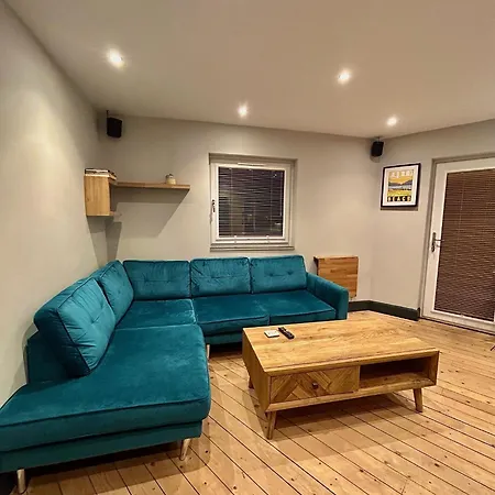 Apartment Front Edinburgh