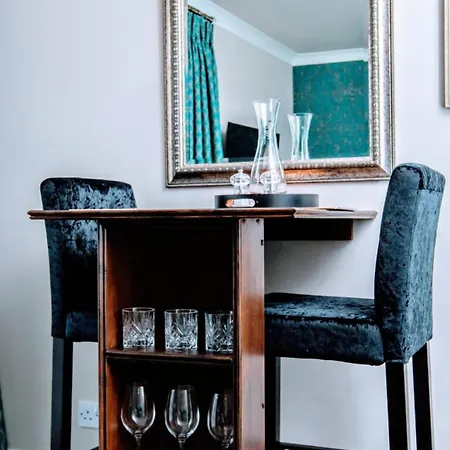 Апартаменты Boutique On Royal Mile - Sleeps 4 *