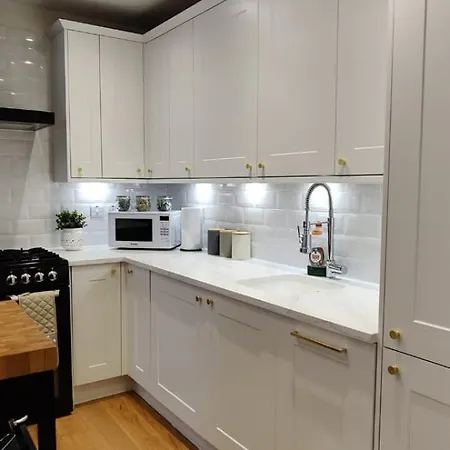 Meadowbank 3-bed Apartment Edinburgh