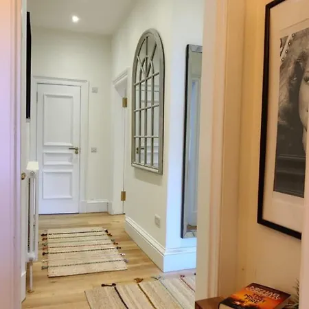 Apartment Meadowbank 3-bed Edinburgh