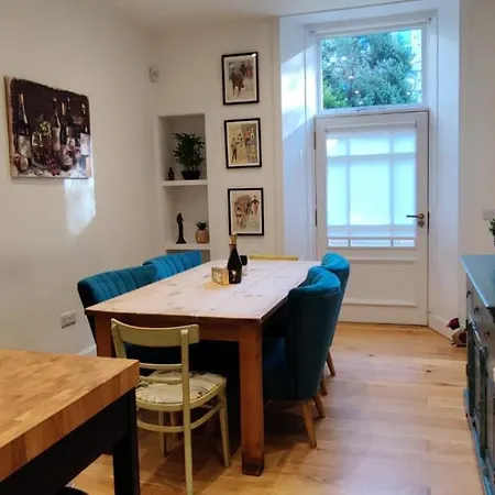 Meadowbank 3-bed *