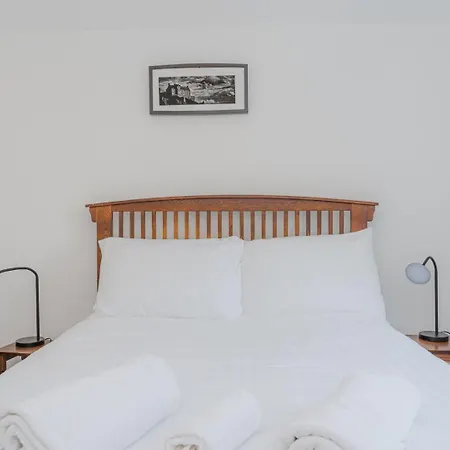 Guestready - Restful Near Castle Apartment Edinburgh