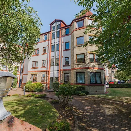 Guestready - Restful Near Castle * Edinburgh