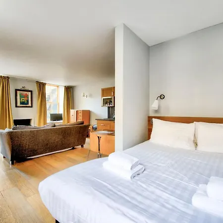 Guestready - Edinburgh's New Town Cosy Hideaway Edinburgh