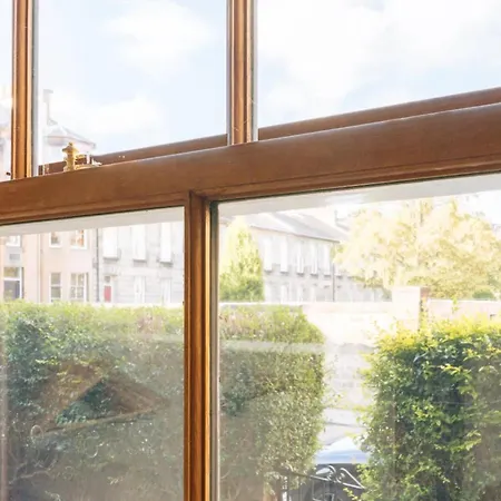 Inviting 2bd Flat - Stockbridge *