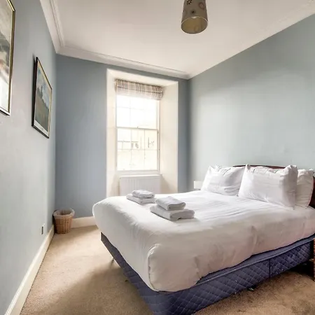 Guestready - Charming In Old Town Edimburgo