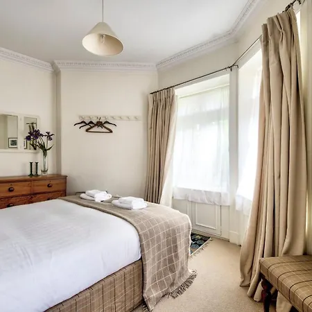 Guestready - Classic Charm Near Holyrood Park EDI