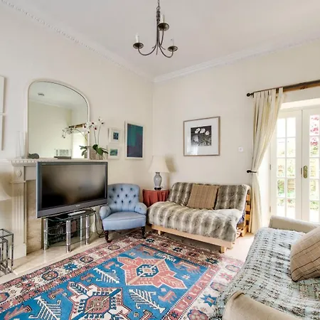 Guestready - Classic Charm Near Holyrood Park Ferienhaus EDI