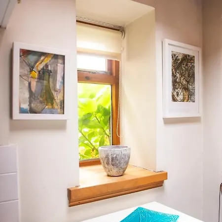 Guestready - Classic Charm Near Holyrood Park *