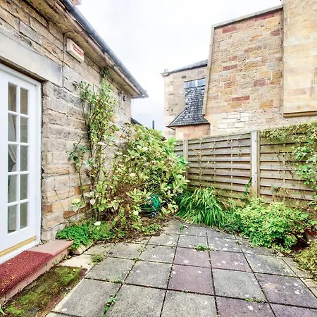 Guestready - Classic Charm Near Holyrood Park * EDI