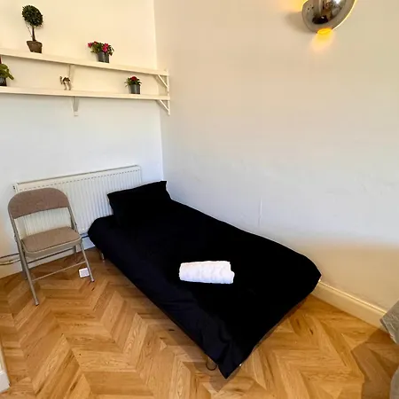 Apartment Slatefords Victorian - Fast Wifi & Central - 10 Mins To Princes Street Edinburgh