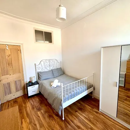 Apartment Slatefords Victorian - Fast Wifi & Central - 10 Mins To Princes Street Edinburgh