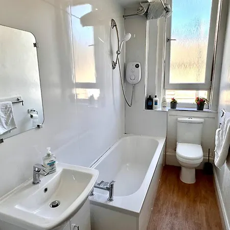 Slatefords Victorian - Fast Wifi & Central - 10 Mins To Princes Street Apartment
