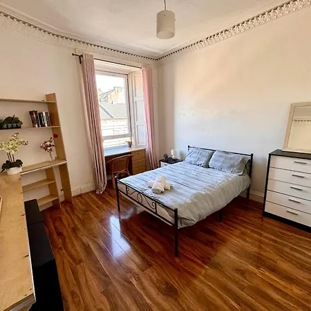 Slatefords Victorian - Fast Wifi & Central - 10 Mins To Princes Street *
