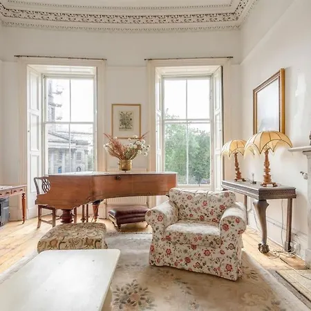 Central Claremont Townhouse
