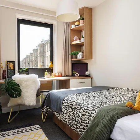 Unite Students - Chalmers Street - The Meadows Aparthotel Edinburgh