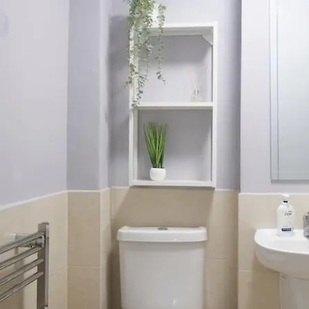 Cosy And Chic, Quiet In Leith * Edinburgh