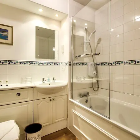 Guestready - Stylish W/ Parking Near Appartement