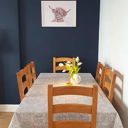 アパート Beautiful Ground Floor Flat Near Haymarket