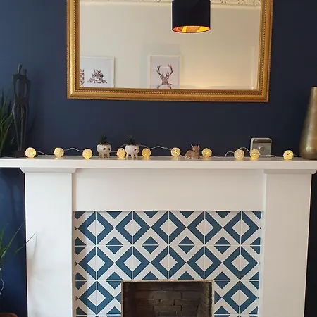 アパート Beautiful Ground Floor Flat Near Haymarket *