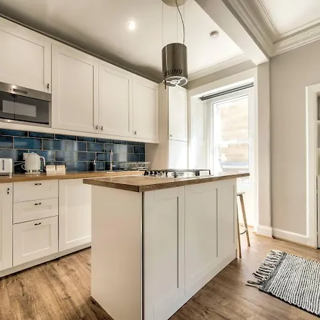 Guestready - Spacious And Beautiful 2br Flat In Morningside شقة