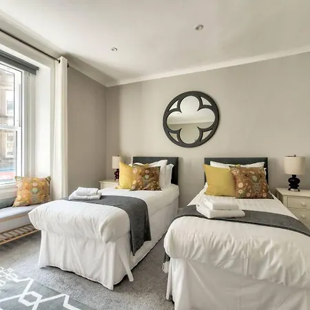 Guestready - Spacious And Beautiful 2br Flat In Morningside