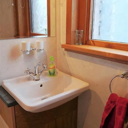 Twenty Dc エディンバラ