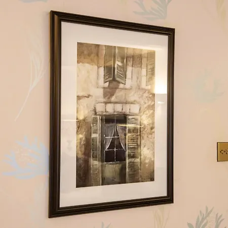 Guestready - Beautiful New Town Studio, With Patio Apartment
